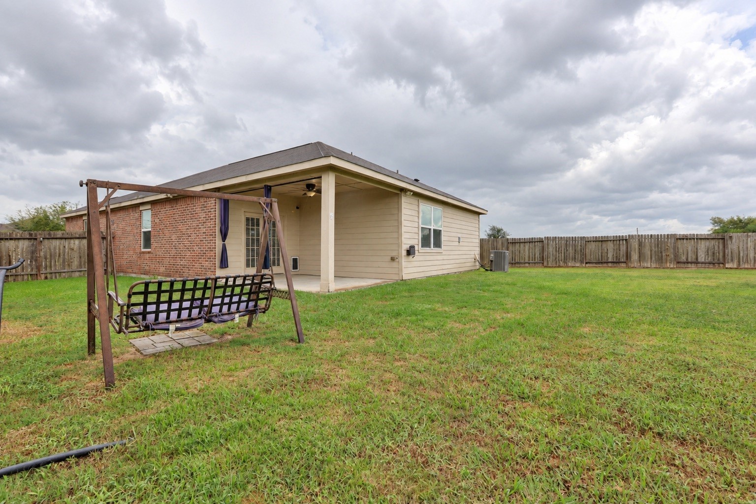 1634 Pink Stone Drive Rosharon, TX 77583 - Photo 31 of 38 Gallery Image 31