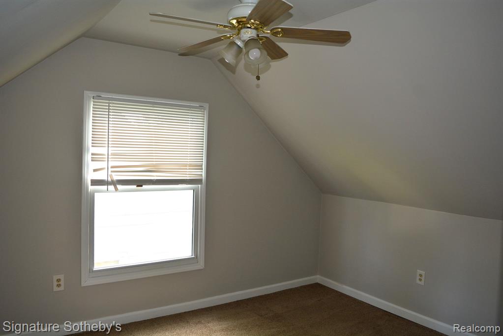 27360 Ridgewood Street Roseville, MI 48066 - Photo 23 of 32