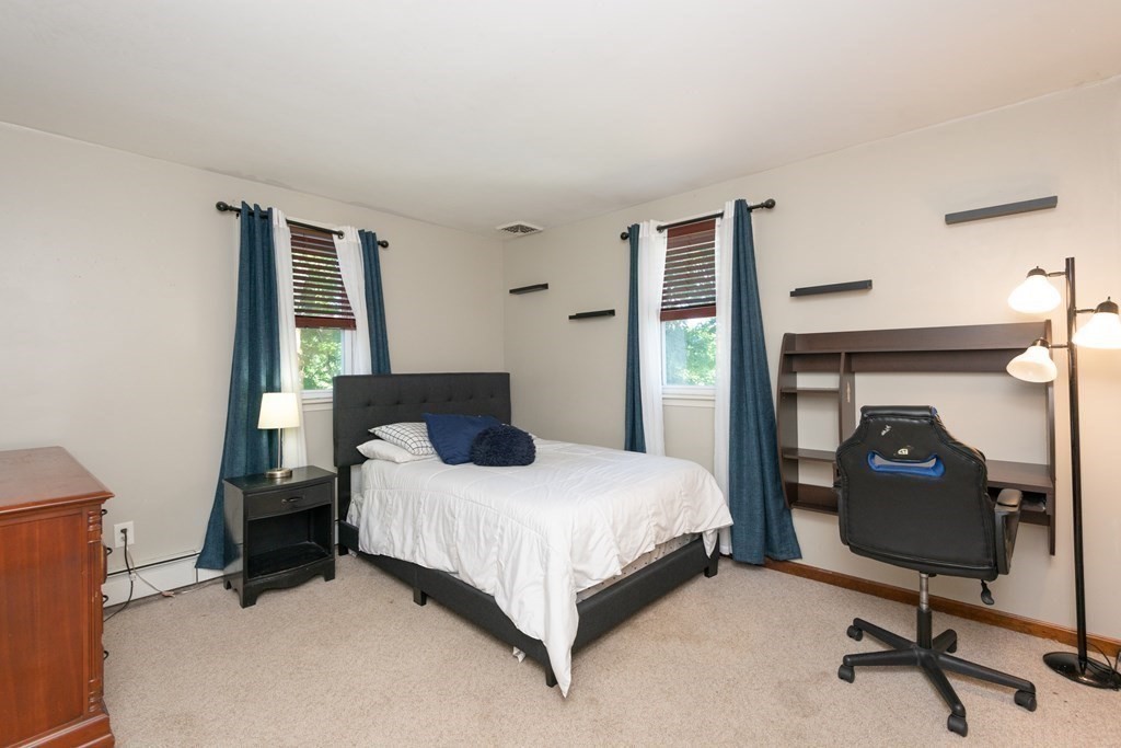 31 Harris Road Lynn, MA 01904 - Photo 20 of 42 Gallery Image 20