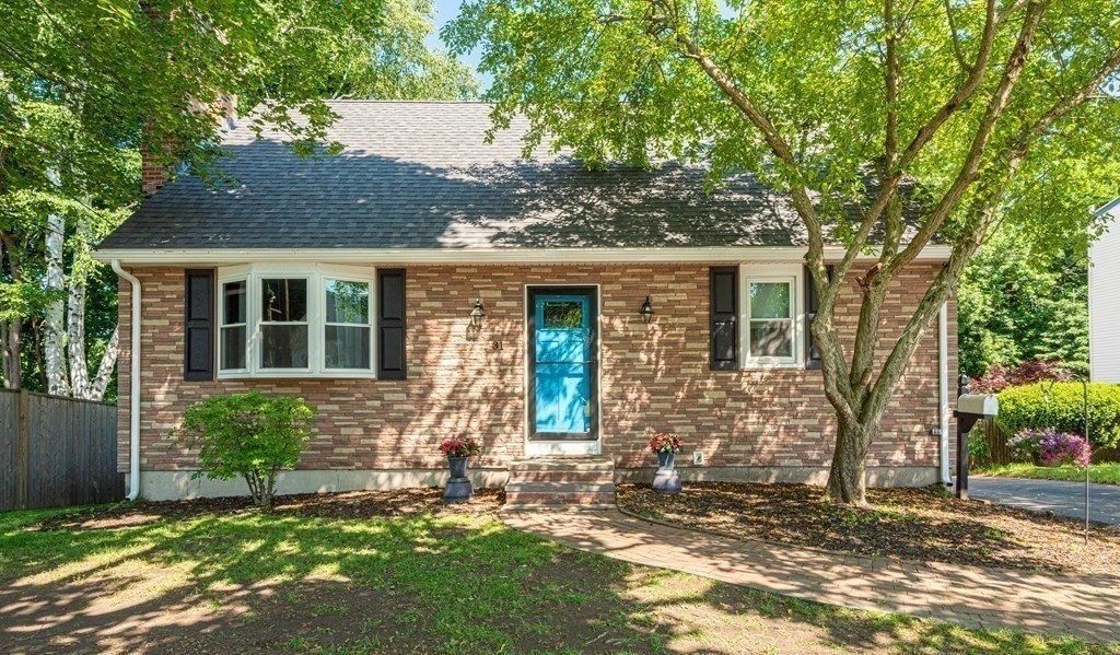 31 Harris Road Lynn, MA 01904 - Photo 2 of 42 Gallery Image 2