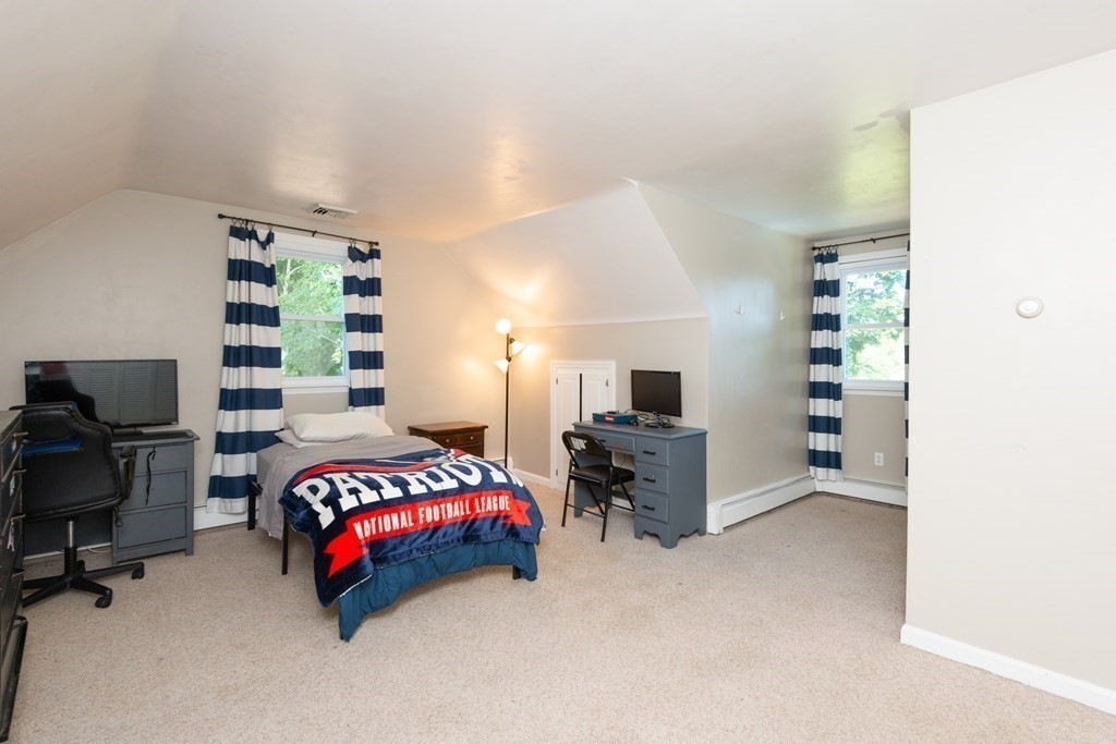 31 Harris Road Lynn, MA 01904 - Photo 26 of 42 Gallery Image 26