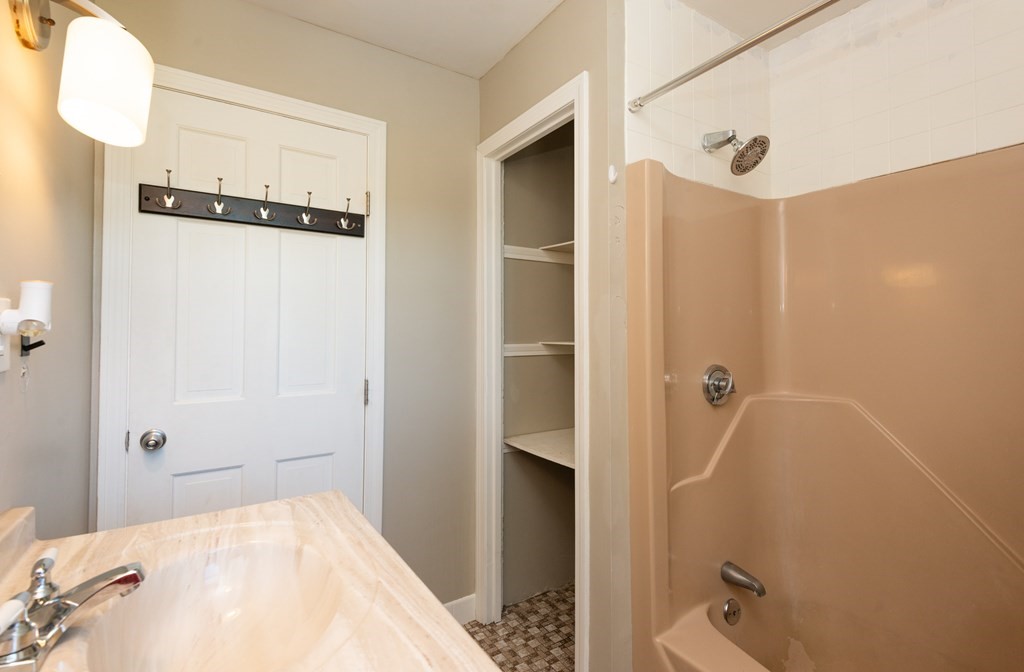 31 Harris Road Lynn, MA 01904 - Photo 30 of 42 Gallery Image 30
