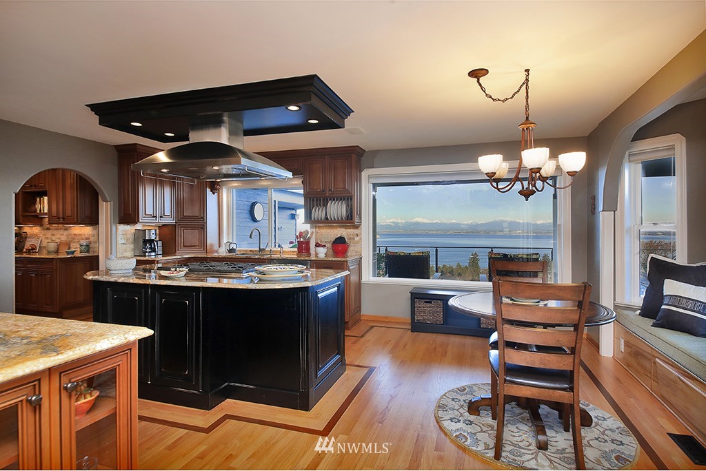 6253 Spinnaker Ridge Lane Clinton, WA 98236 - Photo 14 of 40 Gallery Image 14
