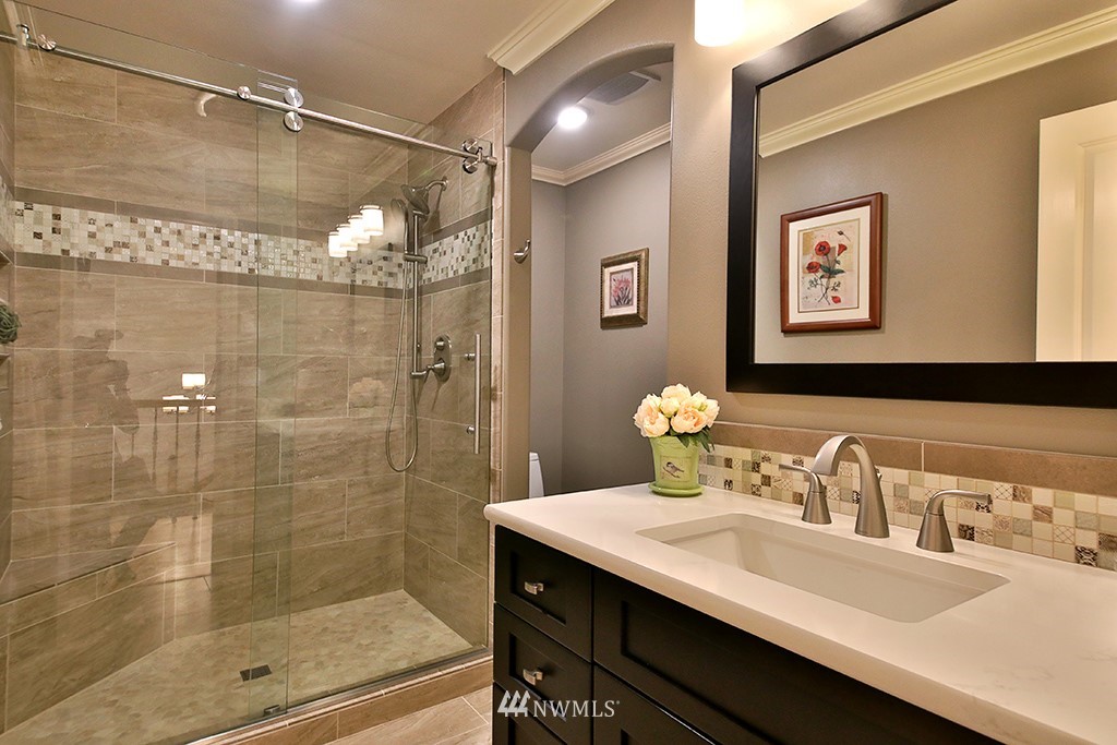 6253 Spinnaker Ridge Lane Clinton, WA 98236 - Photo 33 of 40 Gallery Image 33