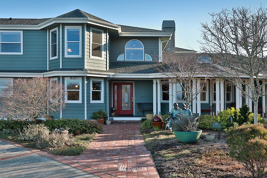 6253 Spinnaker Ridge Lane Clinton, WA 98236 - Photo 10 of 40 Gallery Image 10