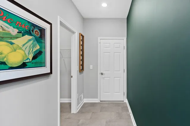 $669,900 | 5065 Kerber Court, Victoria, MN 55386