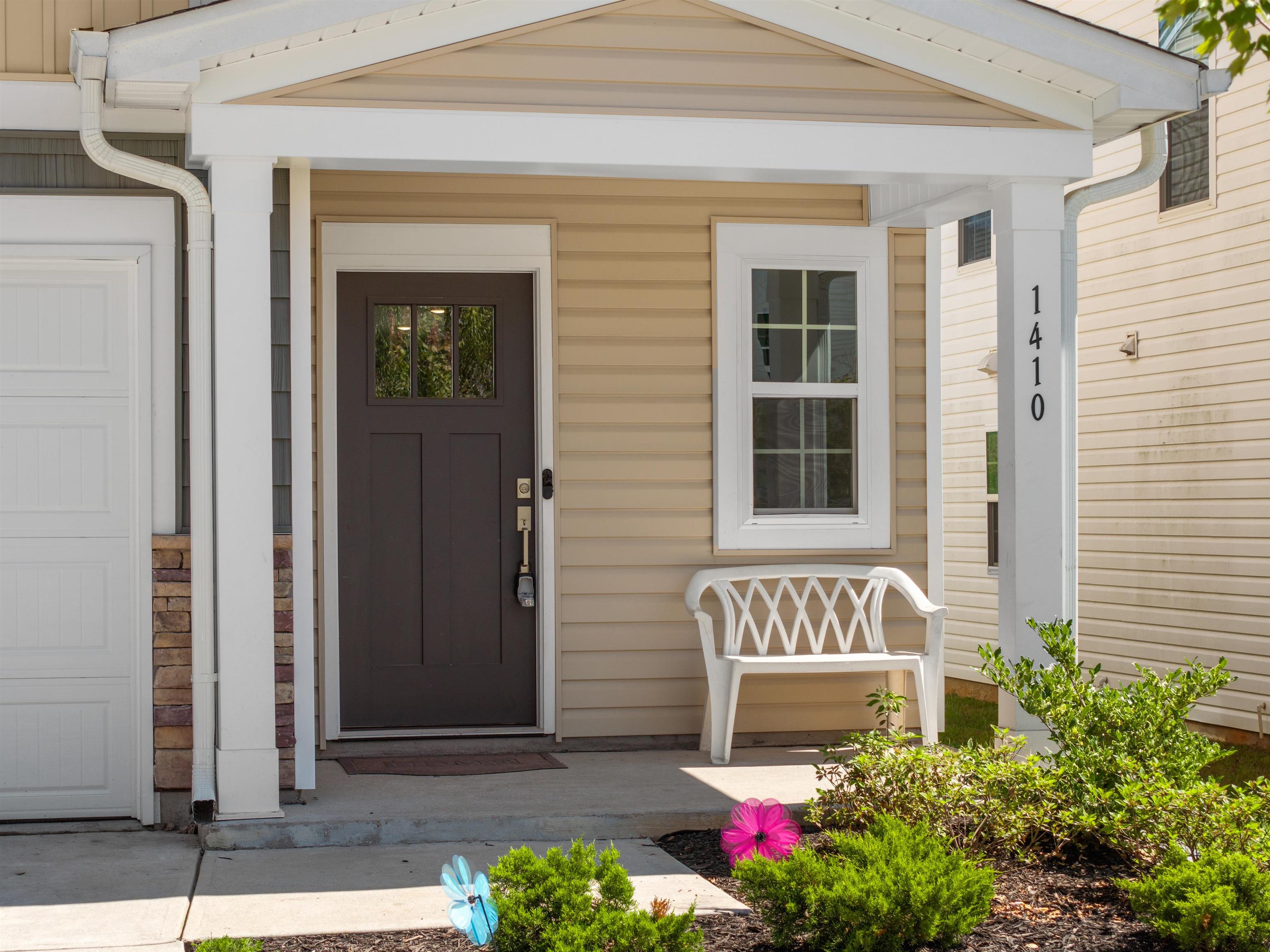 1410 Penrith Court Boiling Springs, SC 29316 - Photo 3 of 47