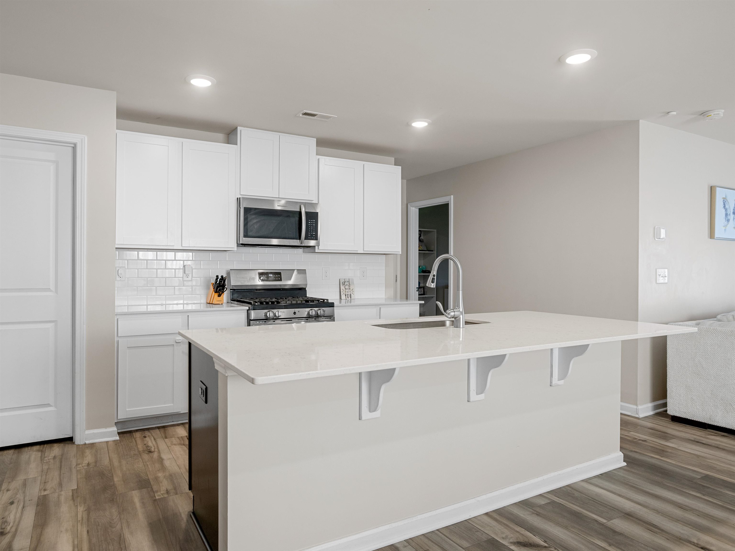 1410 Penrith Court Boiling Springs, SC 29316 - Photo 9 of 47