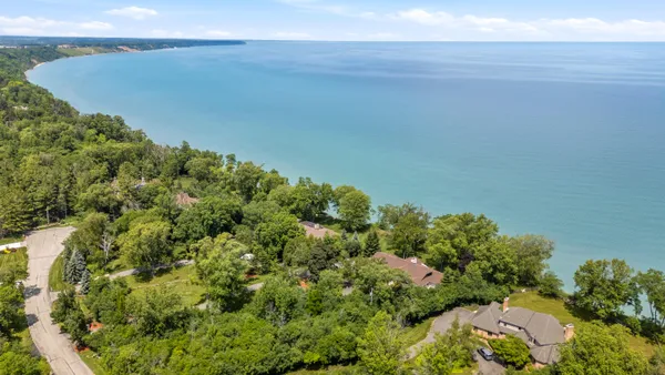 $1,400,000 | Undisclosed Address, Mequon, WI 53092