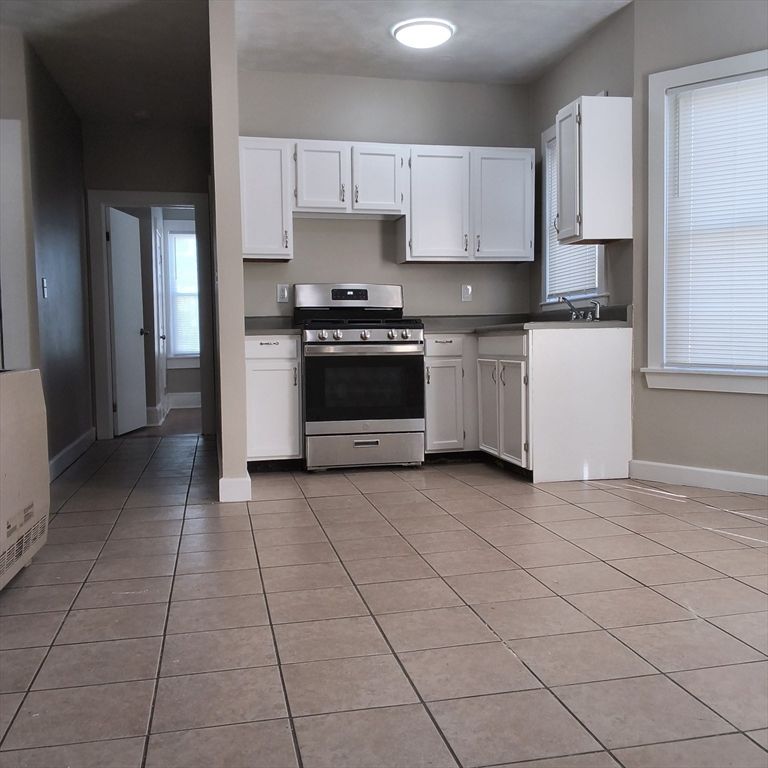 98 County Street, Unit A2S Fall River, MA 02723 - Photo 4 of 11