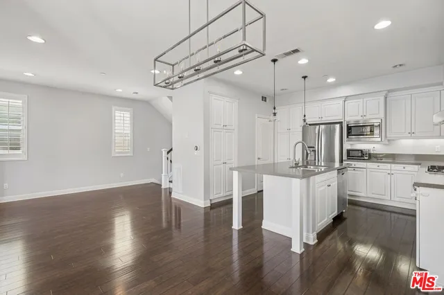 $6,000 | 20295 Estuary Lane, Newport Beach, CA 92660