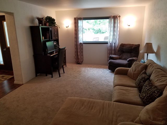 23830 Hazel Road Sterling, IL 61081 - Photo 10 of 25