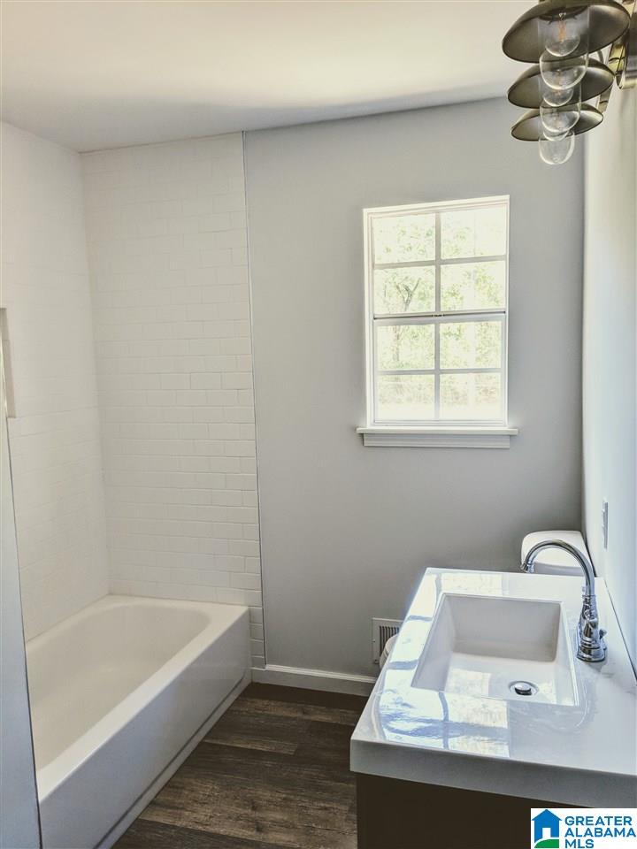1050 Blue Ridge Boulevard Birmingham, AL 35226 - Photo 9 of 12