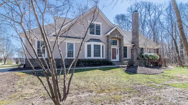 $3,850 | 49609 Timber Trail, Novi, MI 48374