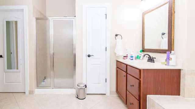 $3,850 | 49609 Timber Trail, Novi, MI 48374