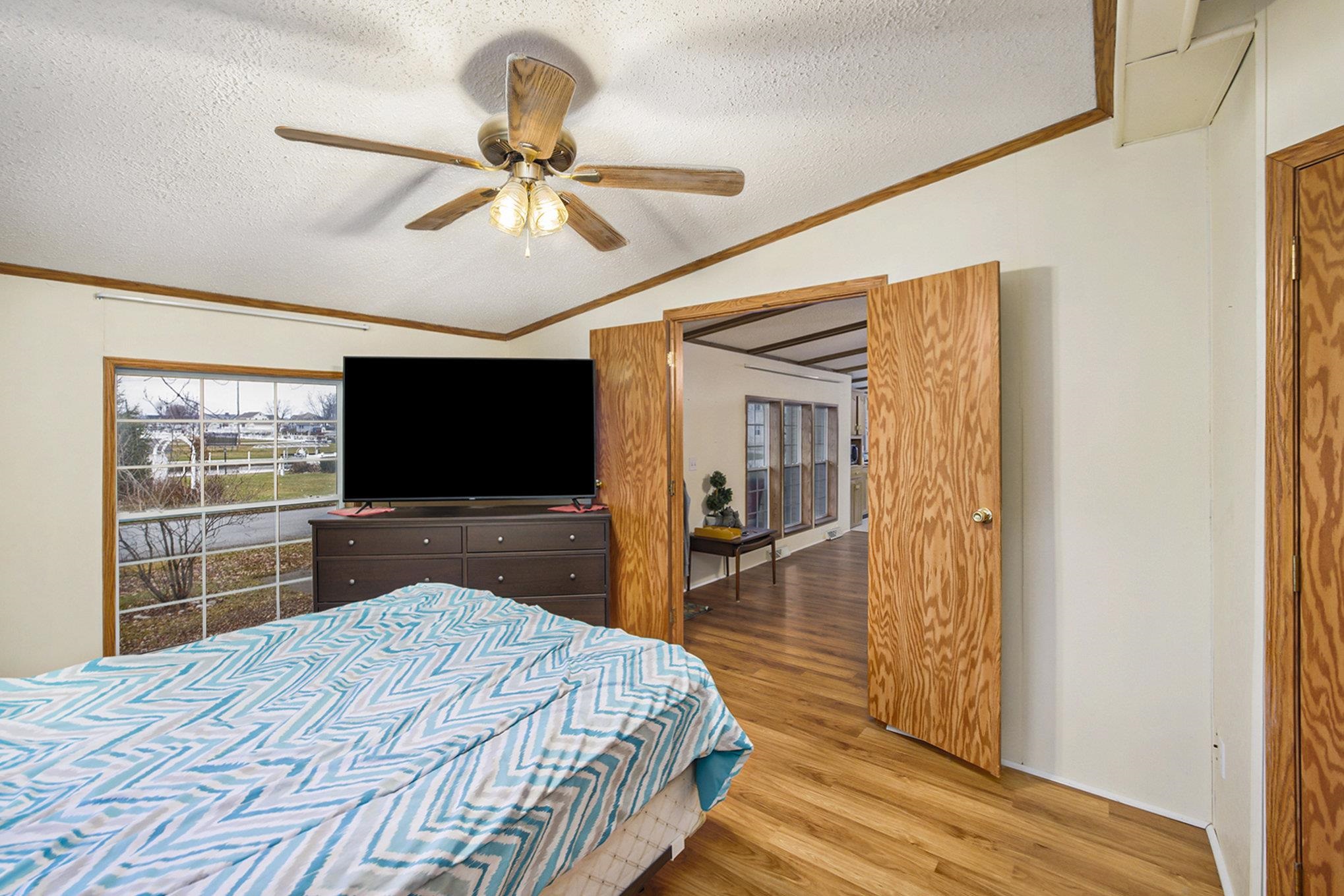 8378 East Hatchery Road Syracuse, IN 46567 - Photo 16 of 27 Gallery Image 16