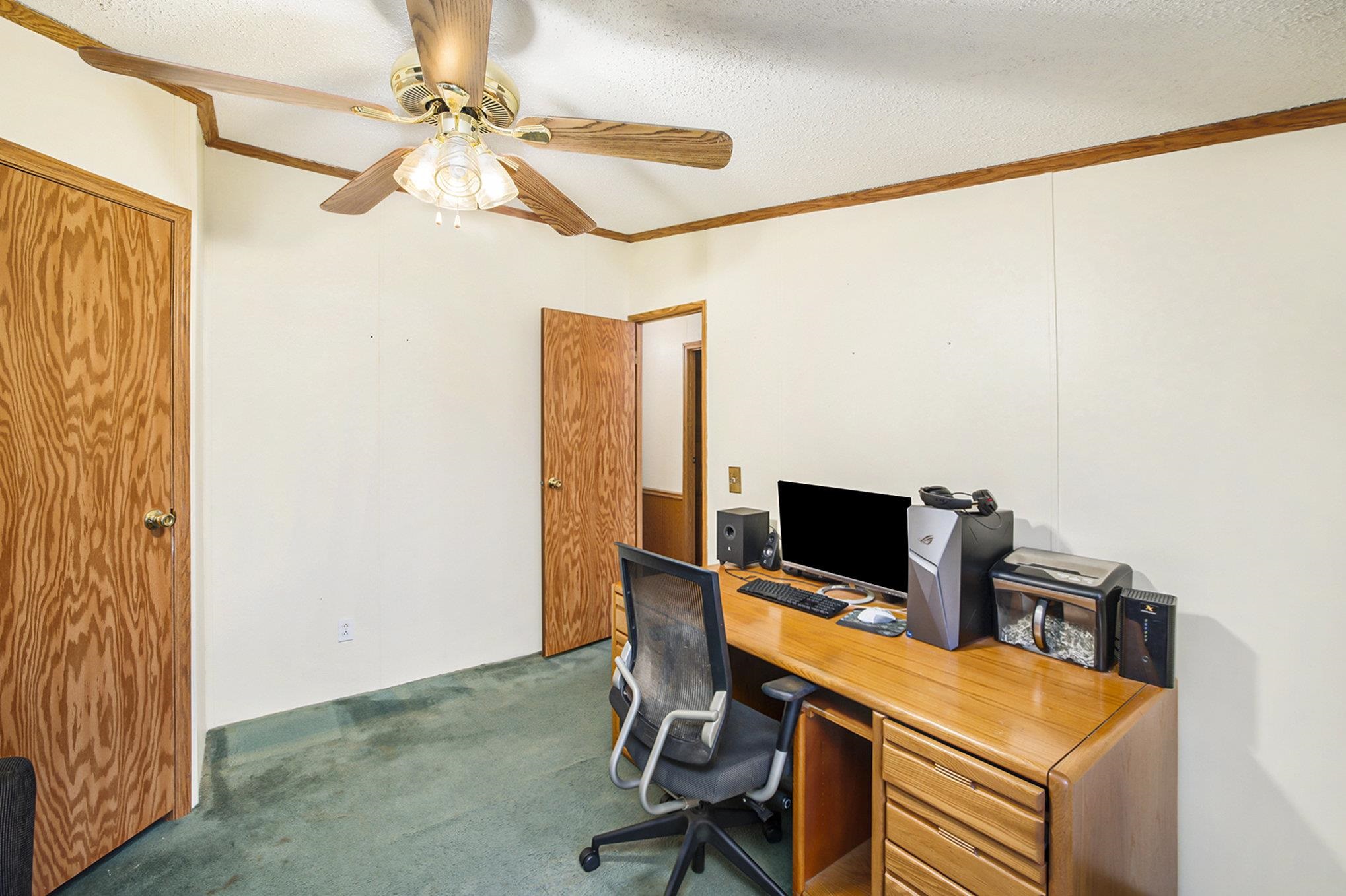 8378 East Hatchery Road Syracuse, IN 46567 - Photo 26 of 27 Gallery Image 26