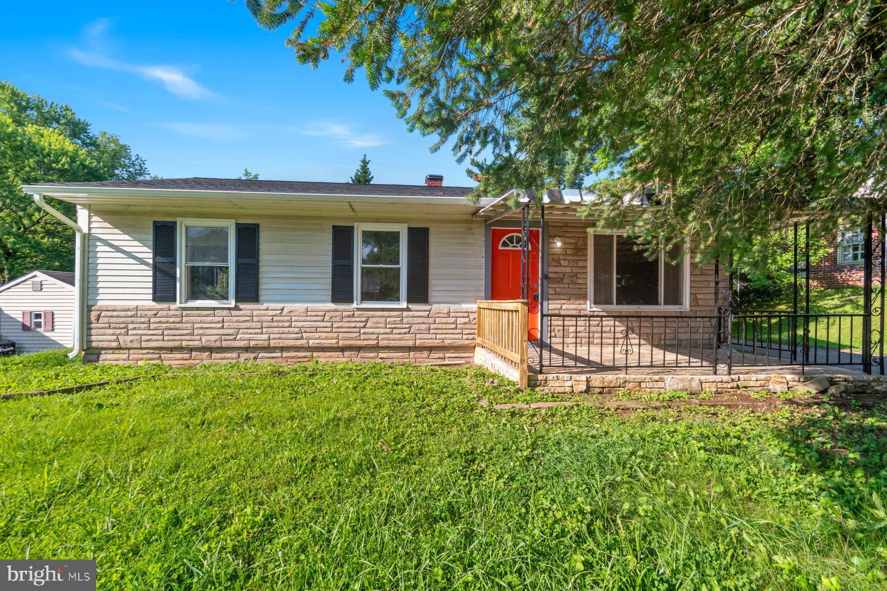 309 Walgrove Road Reisterstown, MD 21136 - Photo 3 of 28 Gallery Image 3