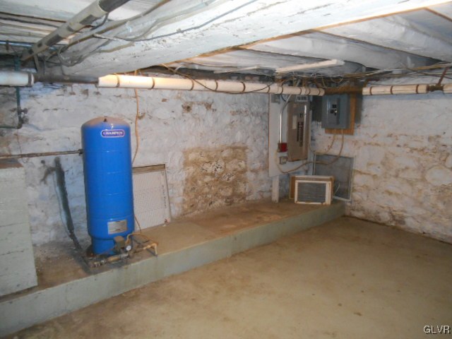 4236 Clover Hollow Road Slatington, PA 18080 - Photo 12 of 16