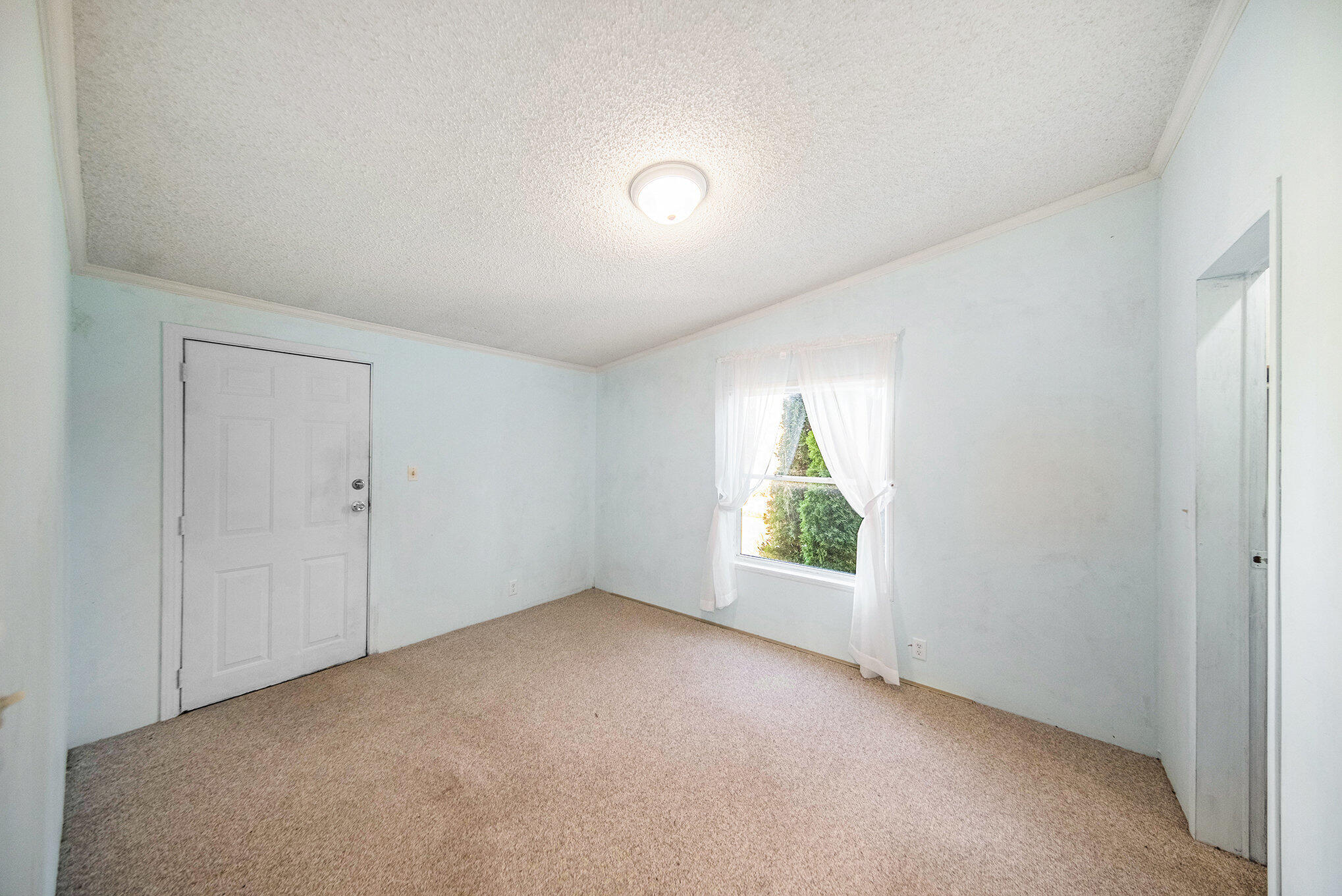 6321 Esch Road Manchester, MI 48158 - Photo 11 of 31 010_file_380