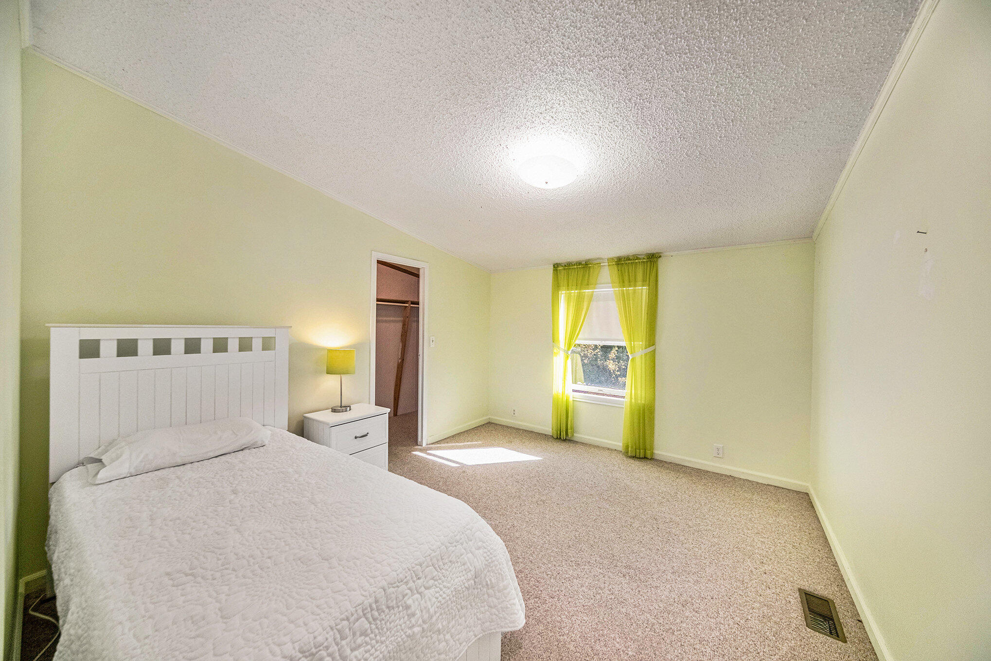 6321 Esch Road Manchester, MI 48158 - Photo 10 of 31 009_file_567