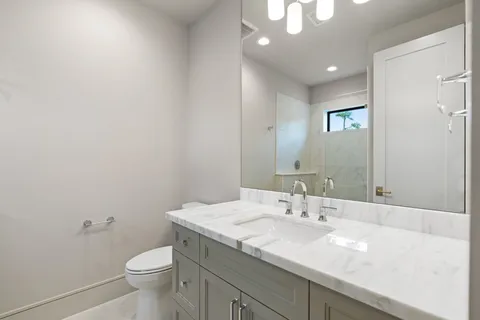 $2,950,000 | 8320 Cedarspur Drive, Houston, TX 77055
