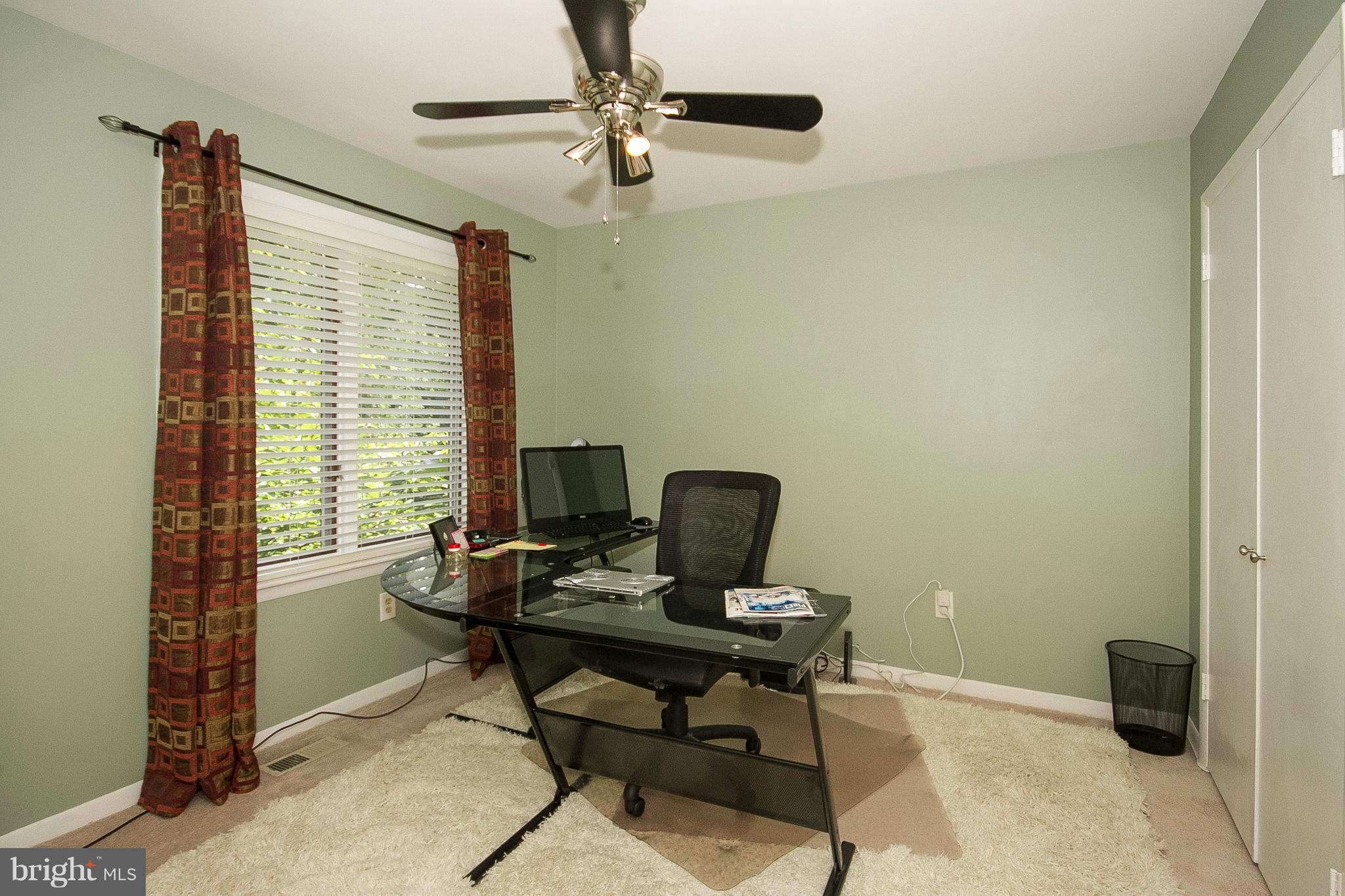 5541 Suffield Court Columbia, MD 21044 - Photo 15 of 30 3rd Bedroom