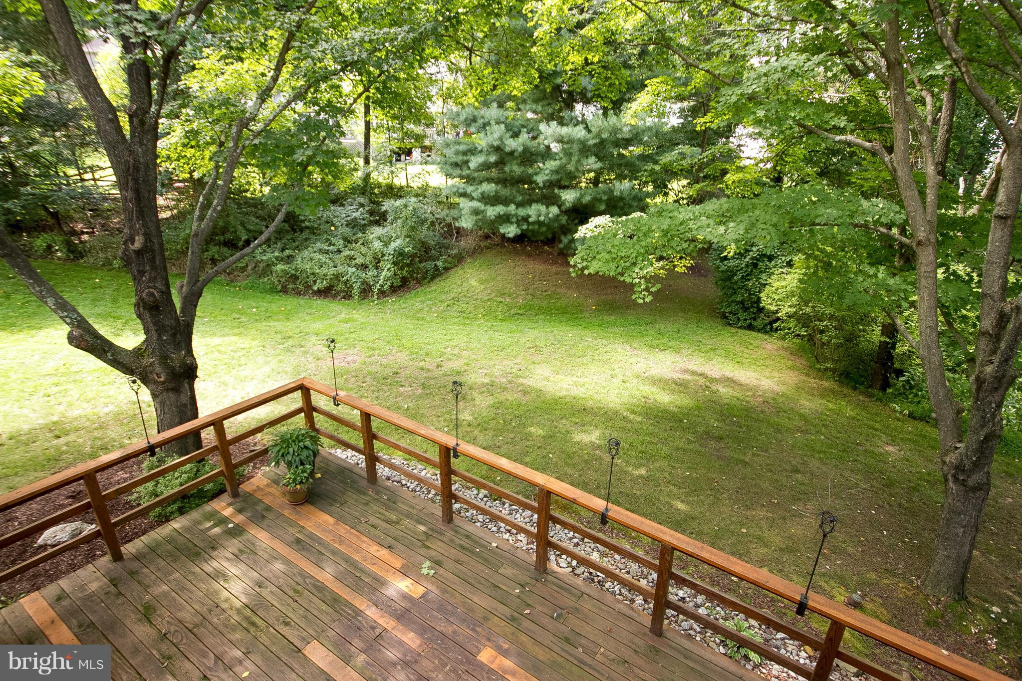 5541 Suffield Court Columbia, MD 21044 - Photo 25 of 30 deck off family room