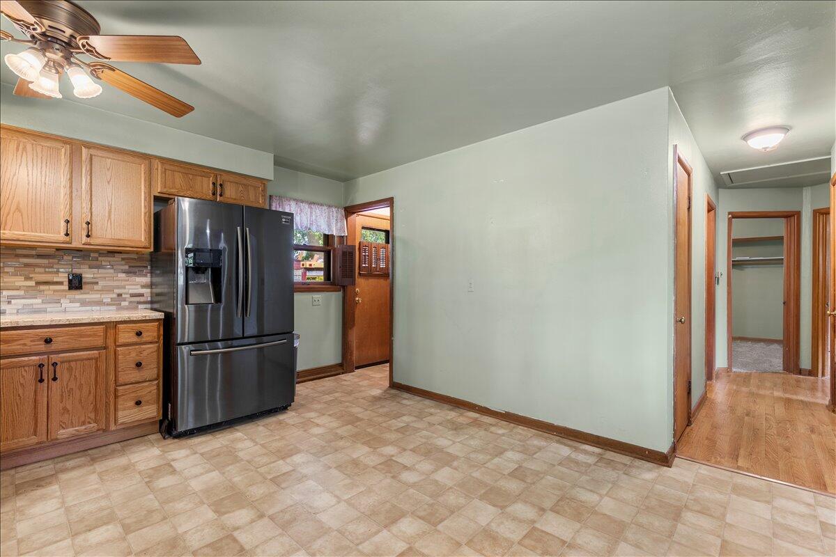3223 West Cold Spring Road Greenfield, WI 53221 - Photo 9 of 35 12-Cold Spring-12