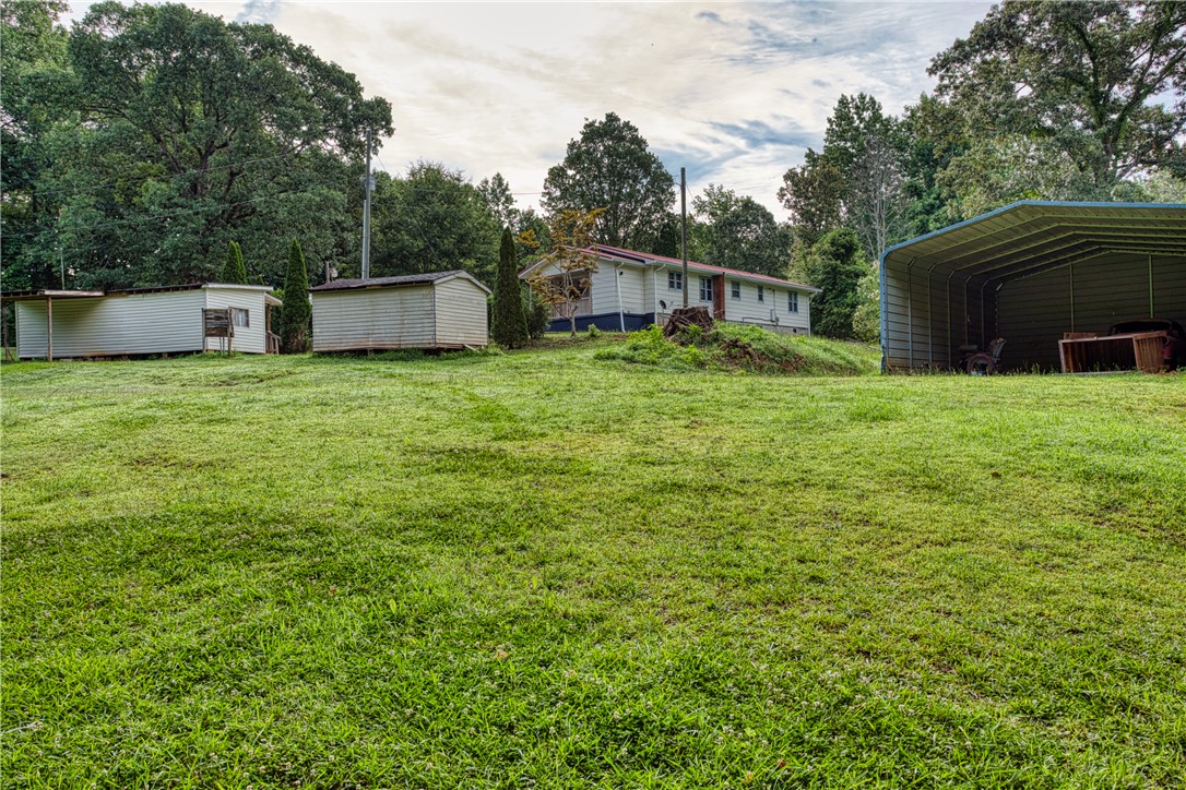 952 Stephens Drive Westminster, SC 29693 - Photo 49 of 50 A spacious yard with additional structures,