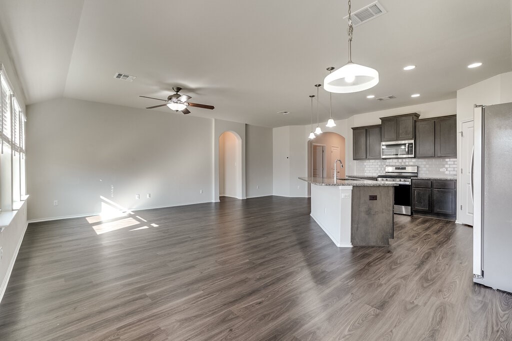3401 Pauling Loop Round Rock, TX 78665 - Photo 9 of 20