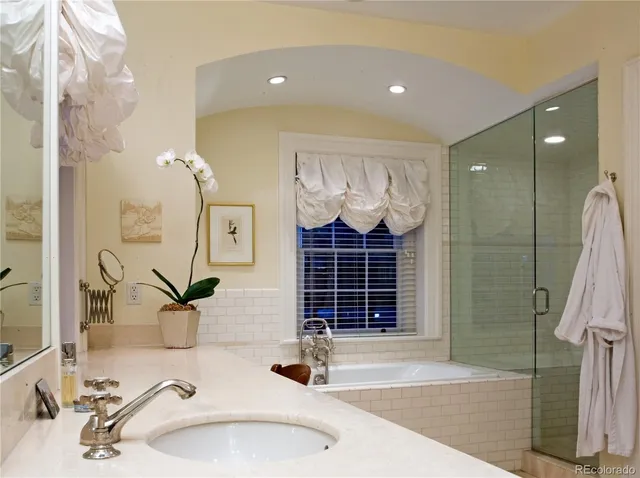 $9,500 | 1600 Logan Street, Denver, CO 80203