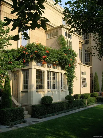 $9,500 | 1600 Logan Street, Denver, CO 80203