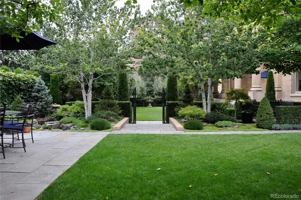 $9,500 | 1600 Logan Street, Denver, CO 80203