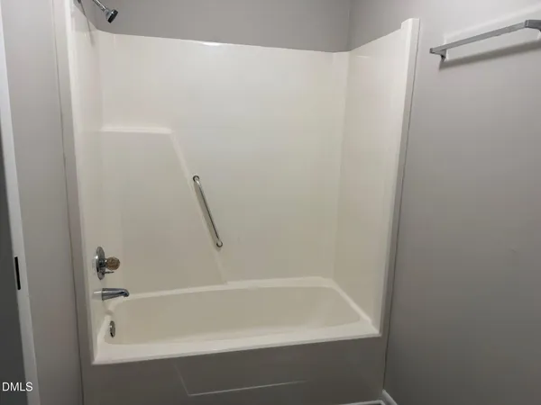 $1,295 | 205 East Ransom Street, Unit 3D, Fuquay-Varina, NC 27526