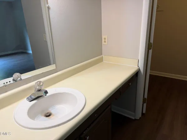 $1,295 | 205 East Ransom Street, Unit 3D, Fuquay-Varina, NC 27526