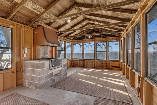 $1,300,000 | 14160 Indian Beach Road, Spicer, MN 56288