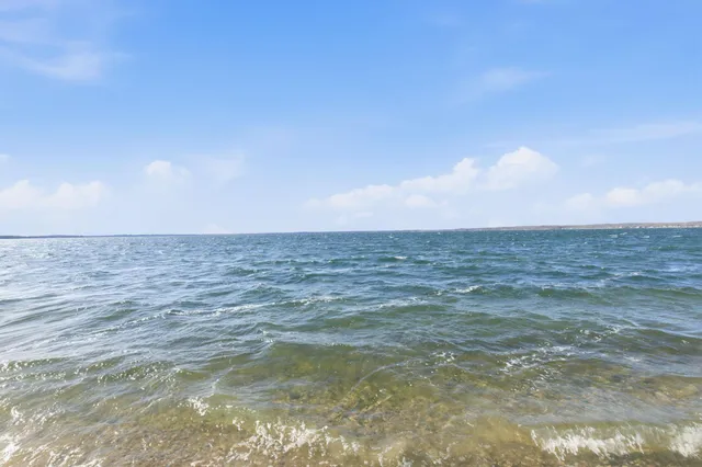 $1,300,000 | 14160 Indian Beach Road, Spicer, MN 56288