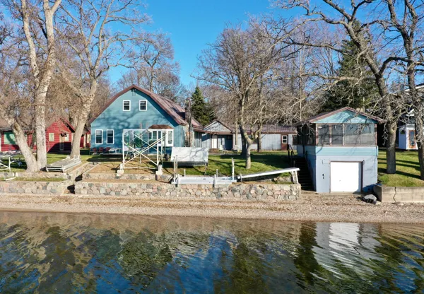 $1,300,000 | 14160 Indian Beach Road, Spicer, MN 56288