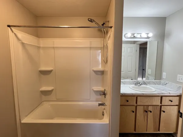 $1,175 | 533 Patriot Park Court, Unit C, Clarksville, TN 37042