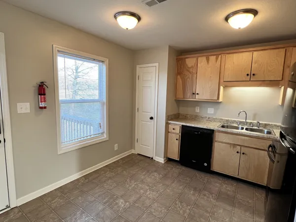 $1,175 | 533 Patriot Park Court, Unit C, Clarksville, TN 37042