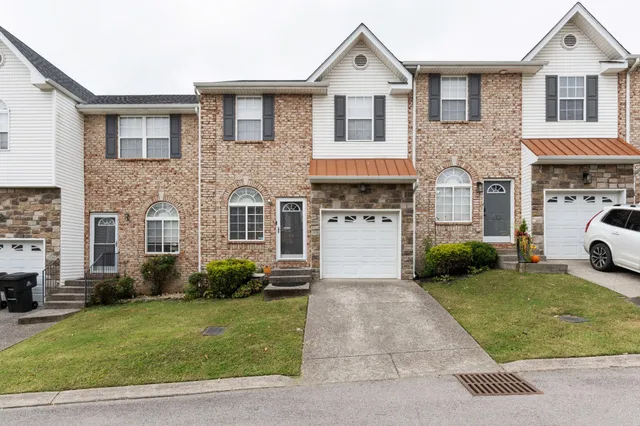 $2,000 | 614 Spence Enclave Way, Nashville, TN 37210
