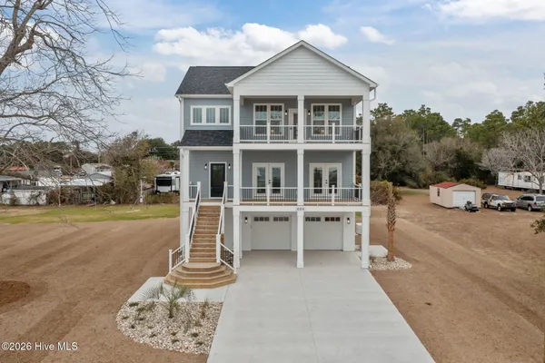$899,000 | 444 Pearson Circle, Newport, NC 28570