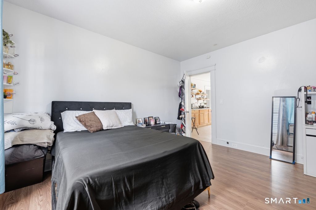 33 Vista Place Waterbury, CT 06708 - Photo 19 of 29 Gallery Image 19