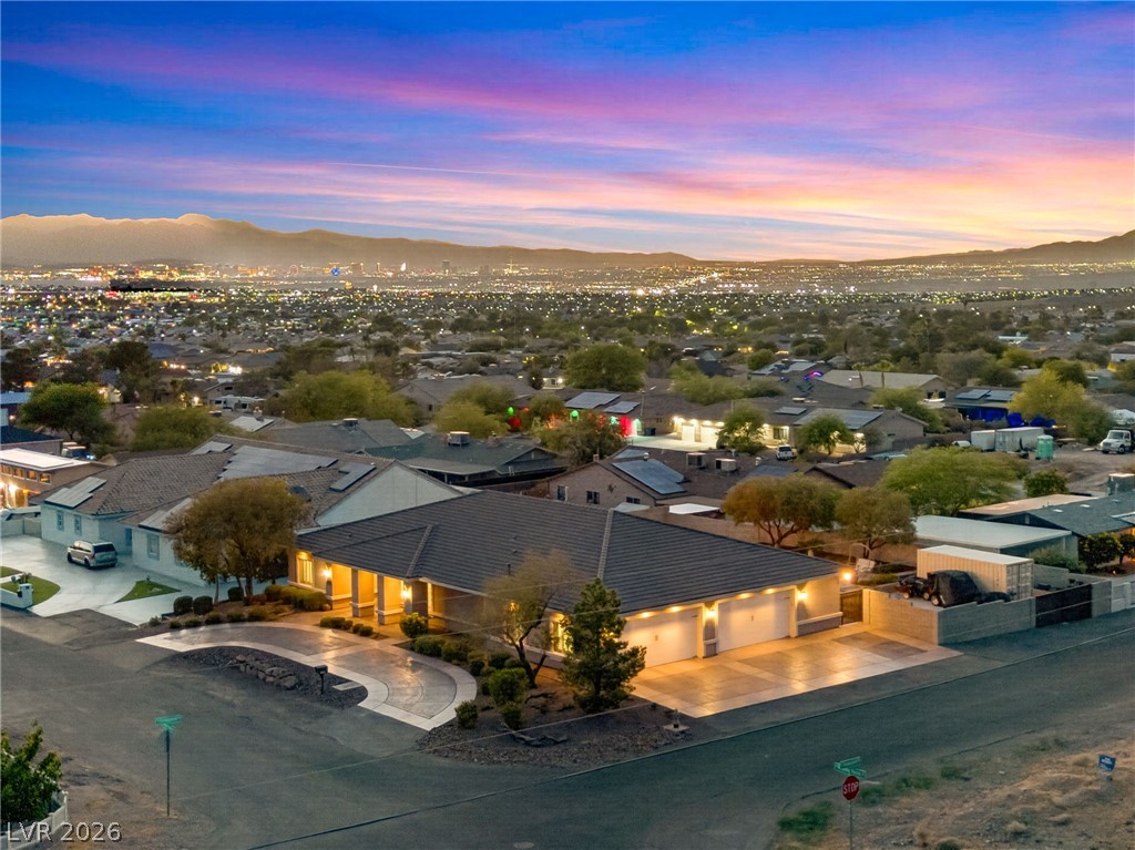 1640 Rocking Horse Drive Henderson, NV 89002 - Photo 61 of 88