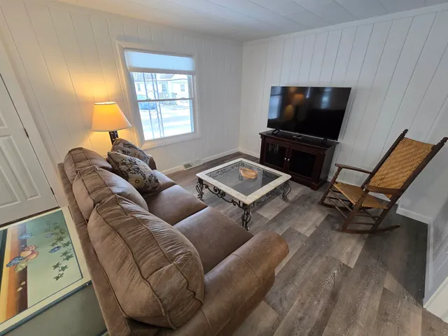 $2,000 | 117 A West Street, Winooski, VT 05404