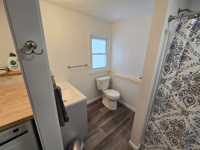 $2,000 | 117 A West Street, Winooski, VT 05404