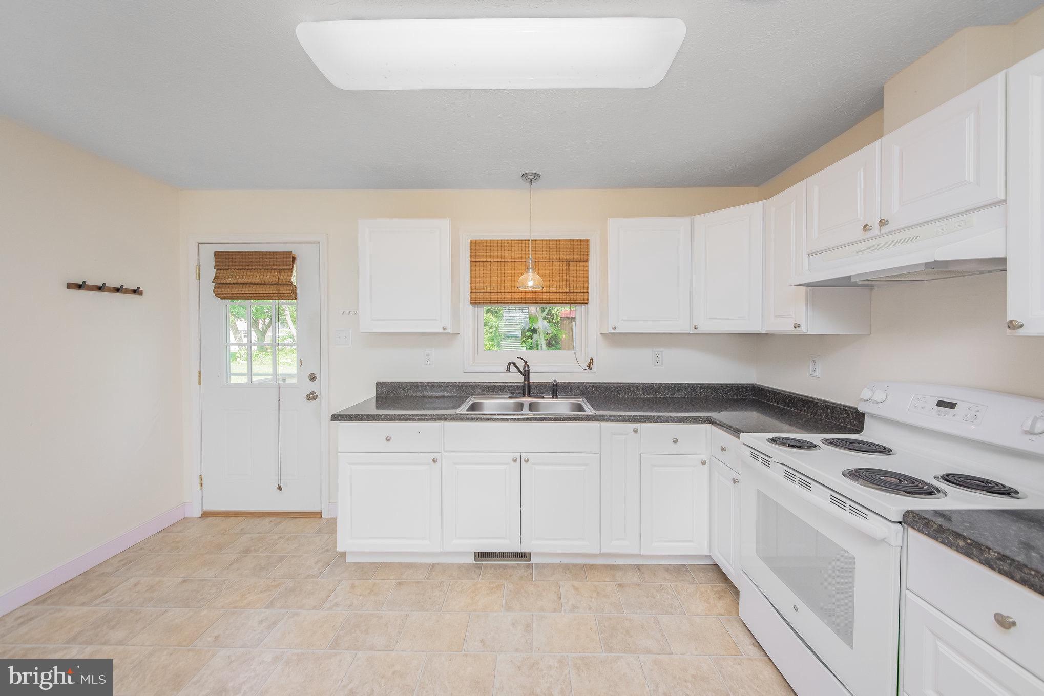 1836 Irvington Road Weems, VA 22576 - Photo 13 of 25