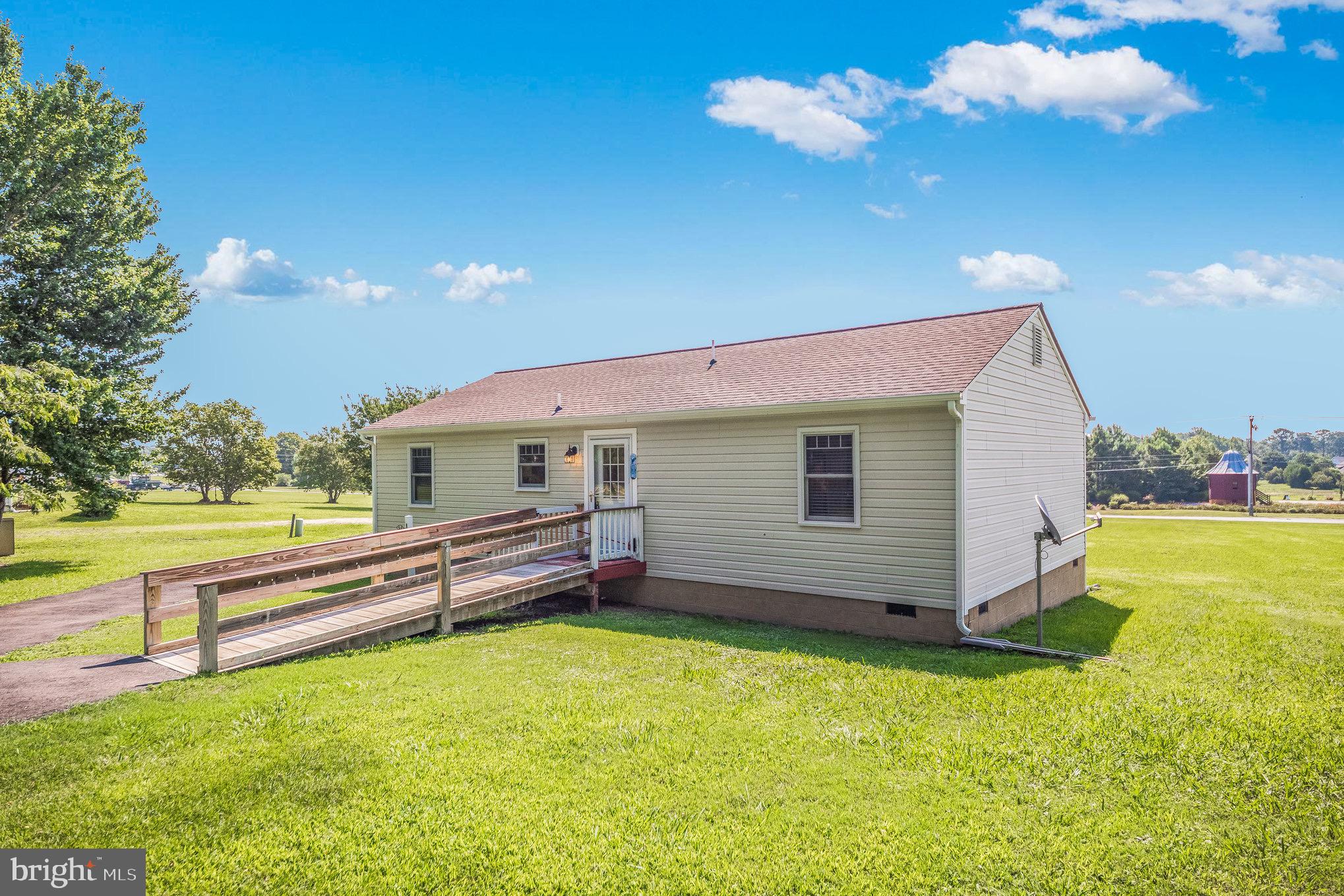 1836 Irvington Road Weems, VA 22576 - Photo 2 of 25