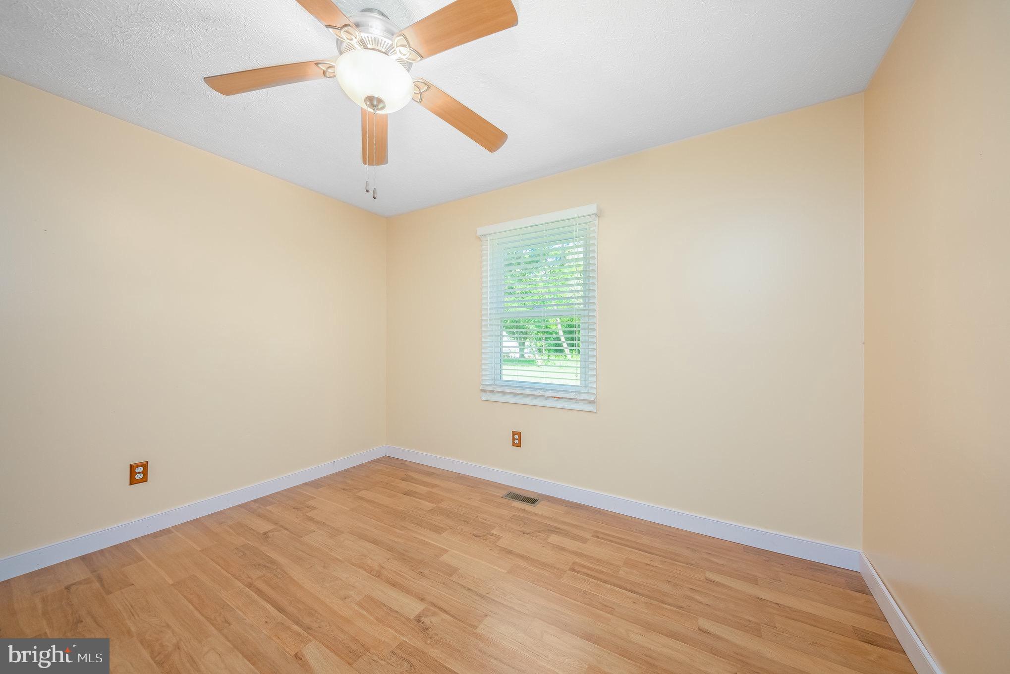 1836 Irvington Road Weems, VA 22576 - Photo 10 of 25